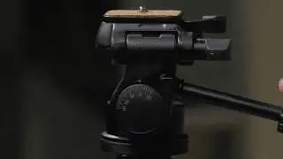 SoHo Deluxe Aluminum Tripod Visual Commerce #1
