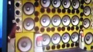 Кто кого переорет