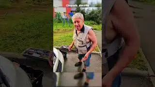 This is why some mechanics hate mobile service calls.