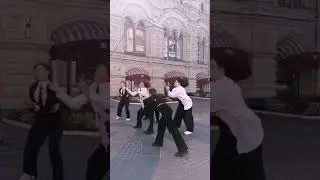 Москва. Танцы на улице