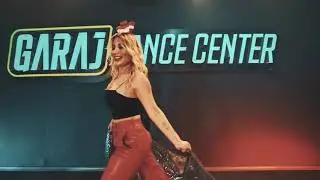 İrem Derici ve Zafer Tunç’tan Yılbaşı Oryantali 💃