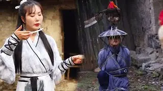 The Chinese Kung Fu Master Was Defeated By A Chicken!#movie #kungfufight #film