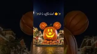 Share with a friend you want to go with & drop your recs✨🎃🏰 #disneylandhalloween #disneyvacations