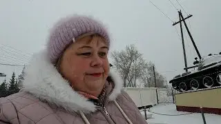 Едем по просьбе родных навестить солдатика.