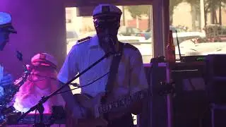 CATALINA WINE MIXER LIVE BAKER ST