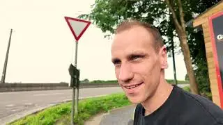 Franck La Mini série présentation