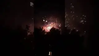 Feu d'artifice Saint Berthevin