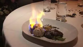 Man pours fire on my food in restruant