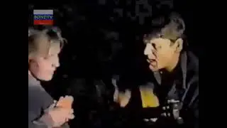 Редкое видео!!! Юрий Хой под гитару на своей днюхе!