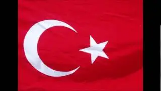 Sie liegt In meinen Armen (Türkisch)