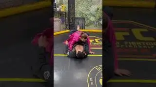 Удушающий из гарда при помощи лапела. Уроки BJJ. BJJ choke from guard with lapel