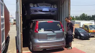 Securing vehicles inside shipping containers - Japan