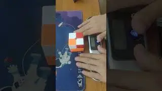 .33 2x2 single.  12 tps #amazingshorts #rubikscube #crazy #cubing #cubingskills #cube #speedcubing