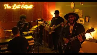 Darnell Cole & The Vibe Live at The Last Outpost