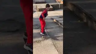 ‪@brailleskateboarding‬
