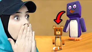 SUPER BEAR IS SHOCKED! THERE'S A GIANT PENGUIN IN THE DESERT! 😱🐧