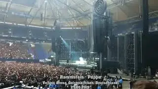 Rammstein-Puppe sub español