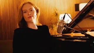 Freya Ridings - Thriller by Michael Jackson