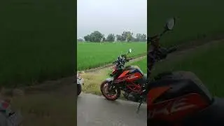 monsoon ride@punjab #karanjetlilive #punjab #jawa42 #ktm #ktmduke #shots #subscribe #smallyoutuber