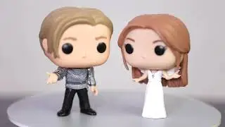 Romeo and Juliet Pop Movies 2 Pack Funko Pop 360 view