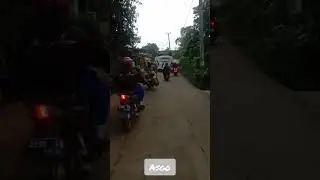 Buntutin Telolet nyok #bus #busmania #telolet