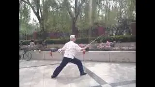 Prof  Men Huifeng trains Ma Boli complex dongyue Taijiquan sword, 2009