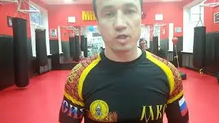 Чем отличается двойка WKF от боксерской или как правильно бить двойку.