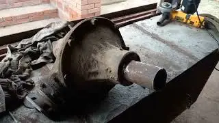 УКОРАЧИВАНИЕ и УСТАНОВКА ЗАДНЕГО МОСТА на минитрактор# прокачивание тормозной системы