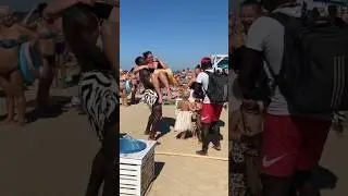 Анапа. Ну всё началось, на всех пляжах Анапы
