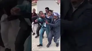 😂