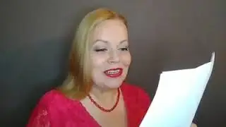 Читка пьесы Константина Боброва "Пандемия" читает Серафима Смолина