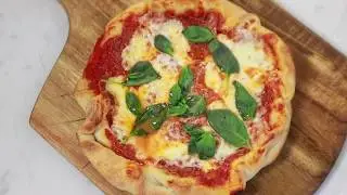 The Perfect Skillet Pizza Using De La Terre's Large Sauté Pan