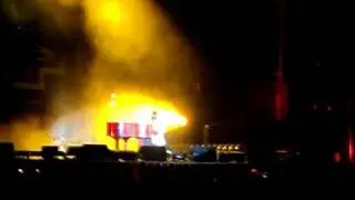 Meet Me Halfway / Alive / Don't Phunk With My Heart - Black Eyed Peas : Brasília 22/10/2010
