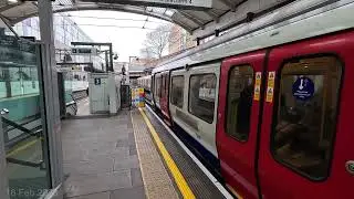 Farringdon Station - London