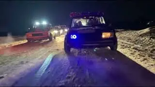 Стрит по ночному городу под Мираж Ночь сильнее дня.