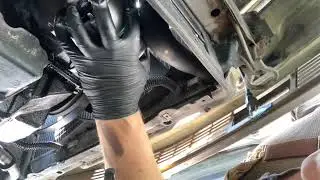 Changing the alternator on OM603 Diesel W126 W124, W140   SD 480p