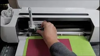 GORGEOUS Cricut Foil Embossing for your Cards
