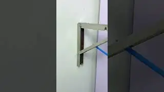 Удобный кронштейн для стола в стене