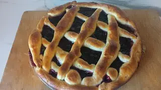 Очень вкусный плетёный пирог с вареньем