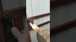Установили забор 20 погонных метров из профлиста