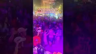 เมื่อนักร้องของเรา#MoccaGardenลงไปร้องเพลงข้างล่าง ความสนานจึงบังเกิด😍😍😍💃💃😎🕺🏻🕺🏻😍😍😍#รำวง