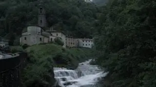 Visto dall'acqua (Cardoso, Alpi Apuane, 1996)