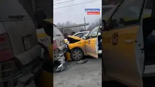 Таксист влетел в зад джипу | Аварии Москвы | Такси.