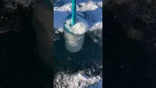 Бурим лед