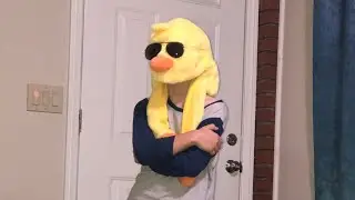 Goofy A￼hh Chicken dance￼￼