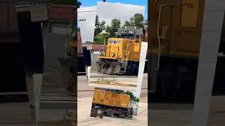 #funny #ytshorts #locomotive #unionpacific #railfanning