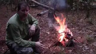 Making Fire In The Rain Using Natural Materials