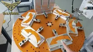 Automated Turntable Ultrasonic Bike Reflectors Welder Machine with Robotic Arm
