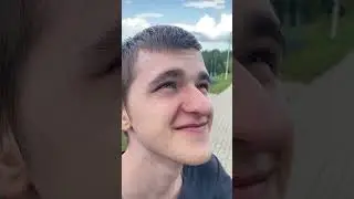Макс перелистнул календарь 
