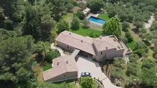 Superb property overlooking the hills of Mougins